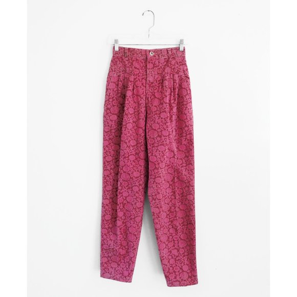 Lee Denim - Vintage Lee Pink Red Floral High Waist Relaxed Tapered Pleat Jeans fit 0 25 NWT